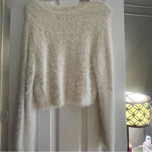 Kylie and Kendall pacsun sweater fuzzy small